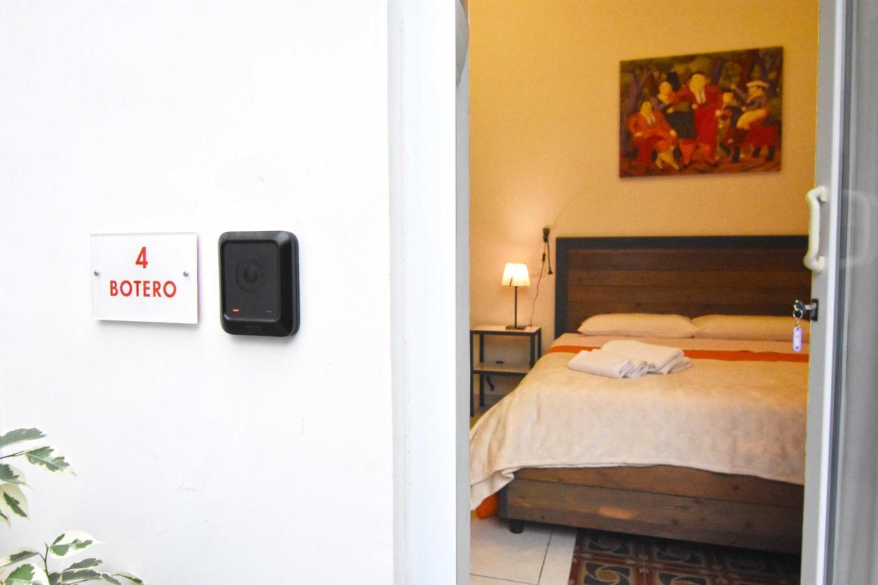 Bed and breakfast Ninarella Napoli Extérieur photo