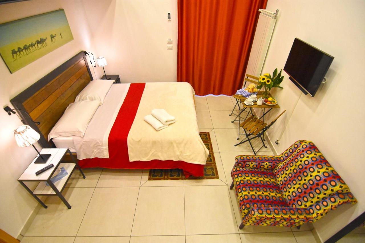 Bed and breakfast Ninarella Napoli Extérieur photo
