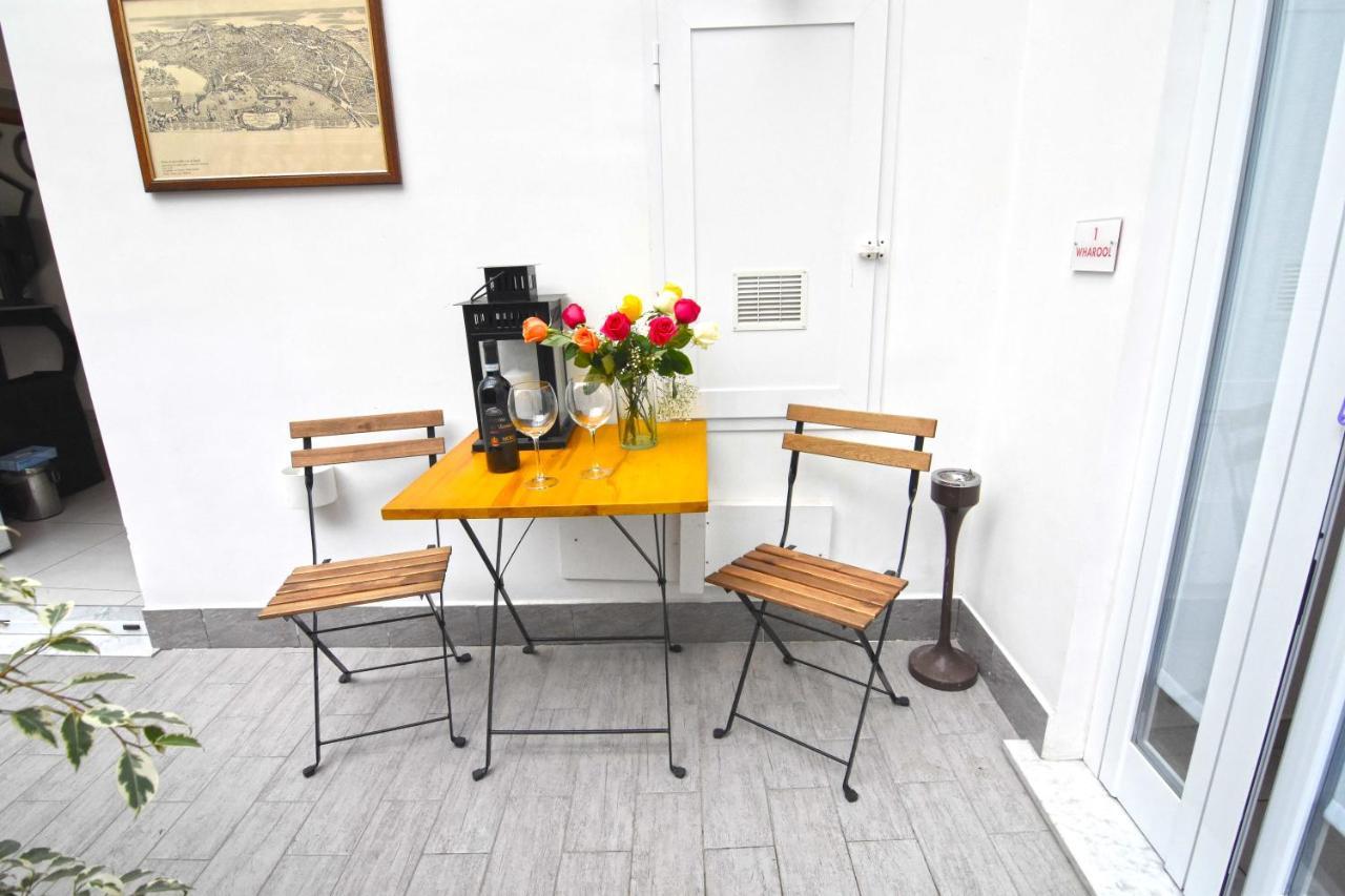 Bed and breakfast Ninarella Napoli Extérieur photo
